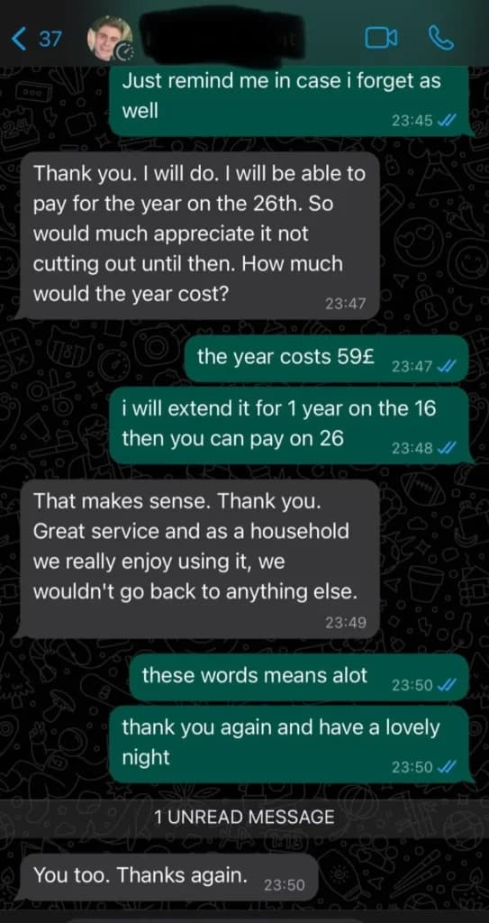 Real WhatsApp conversation between a Sonix IPTV customer and support about renewing an annual plan